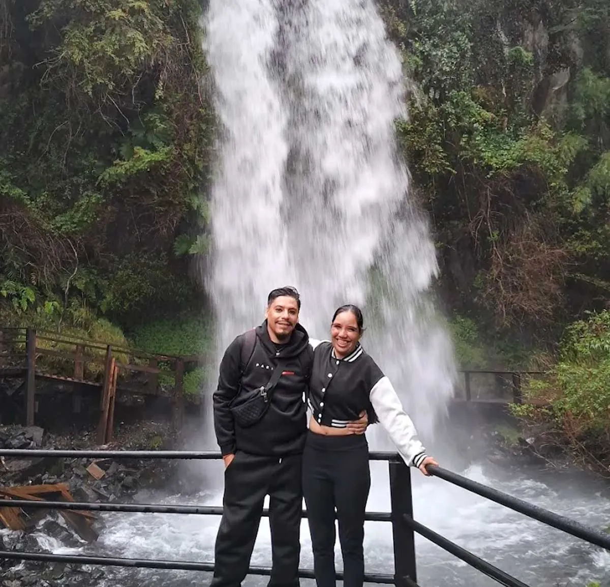 Viajero de Xturismo en Pucón, Huilo Huilo, Termas y Centro de Montaña Pillán
